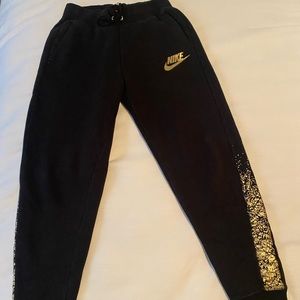 Nike Women sweatpants